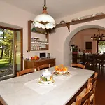 Villa Casale Tigli - Happy